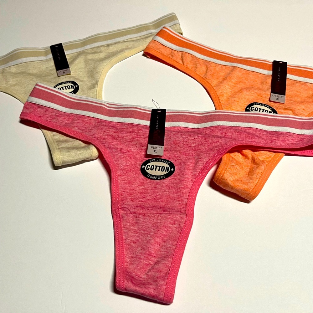 intemente Sofia’s size XL NWT